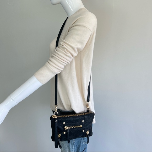 BOTKIER Logan Convertible Wristlet Black Pebbled Leather Shoulder Bag Crossbody - Picture 4 of 16